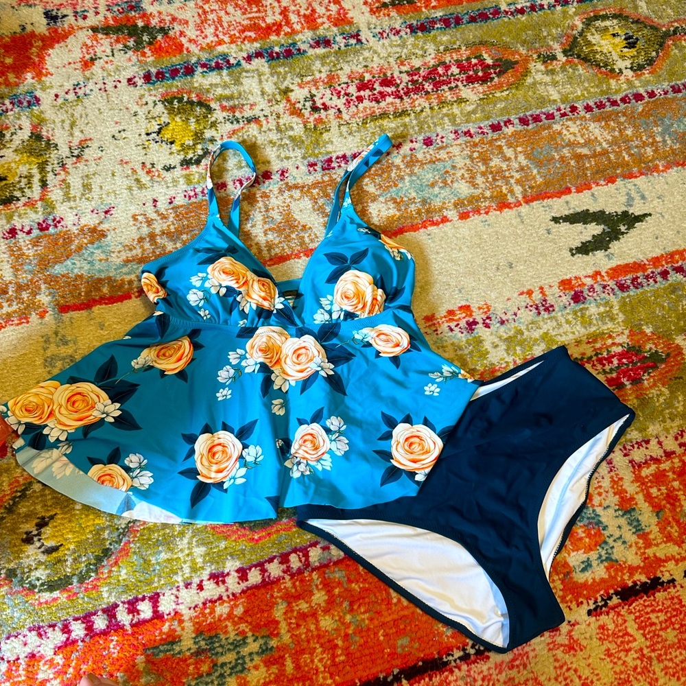 Cupshe 0X blue tankini set